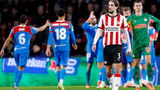 Late goal van Pepi biedt glans aan chaotische nederlaag van PSV tegen Atletico